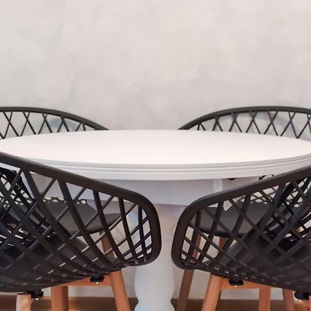 Daire The Right Choice 4 *